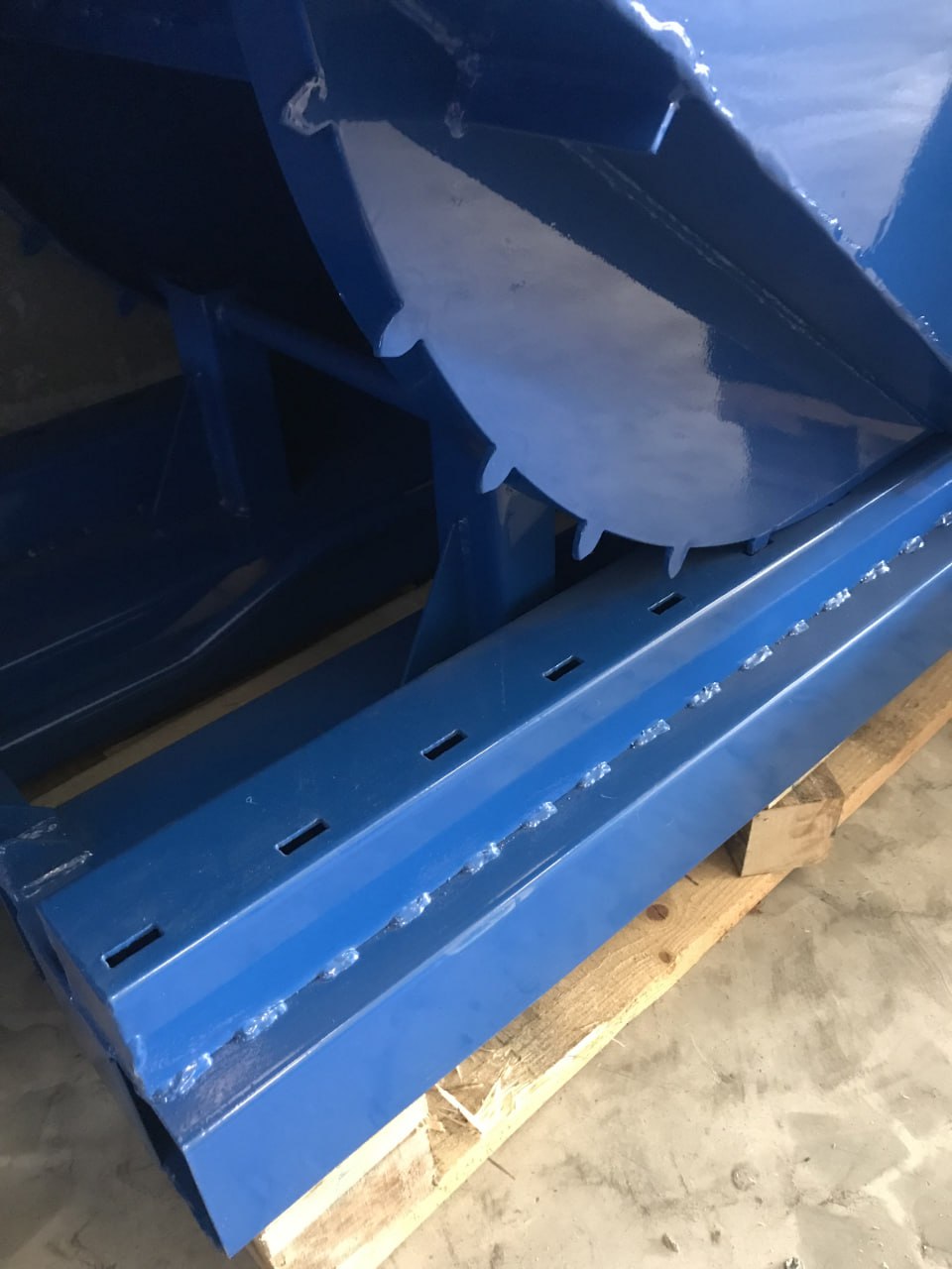 Kippbehälter für Gabelstapler - 300 L AMC ECO